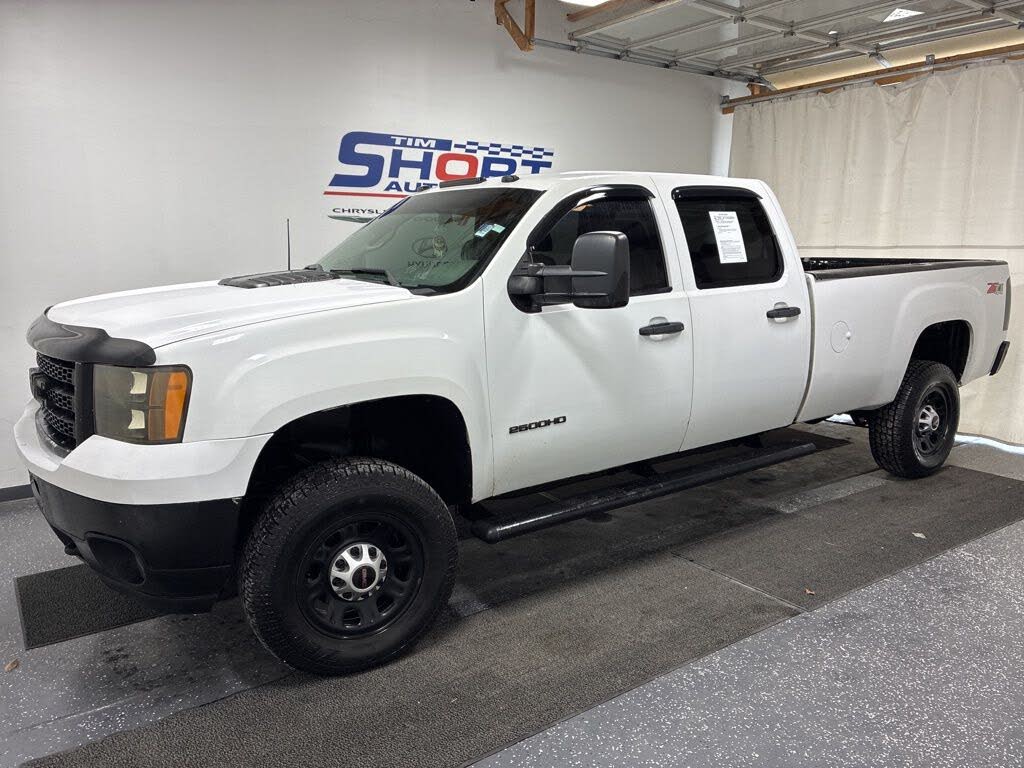 2014 GMC Sierra 2500HD Work Truck Crew Cab SB 4WD