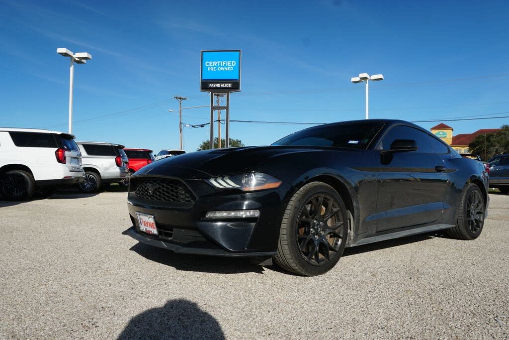 2019 Ford Mustang EcoBoost Coupe RWD