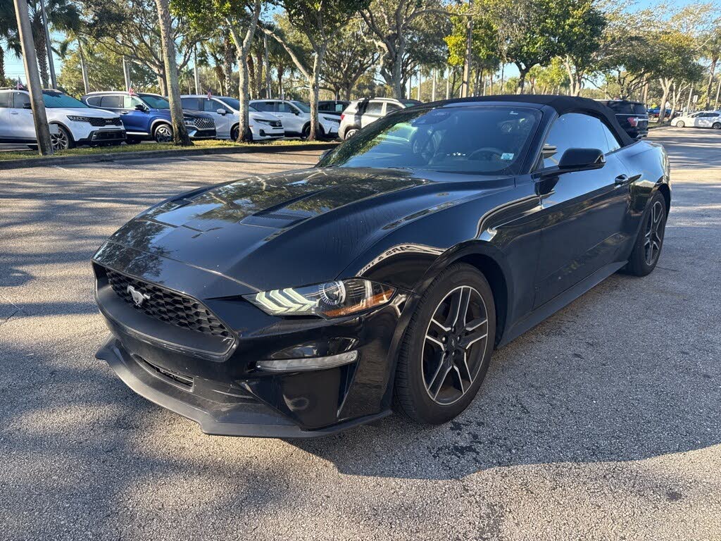 2022 Ford Mustang EcoBoost Premium Convertible RWD