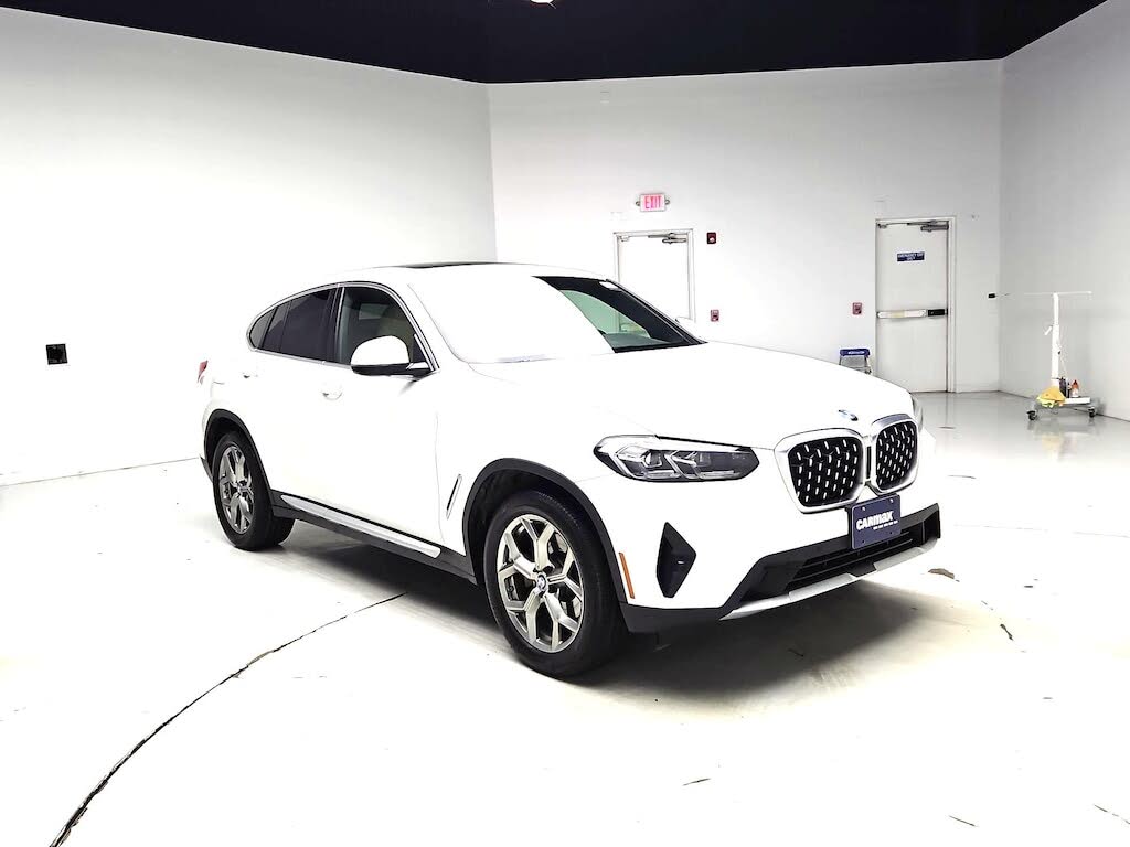 2024 BMW X4 xDrive30i AWD