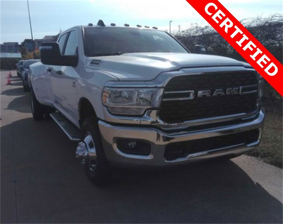 2024 RAM 3500 Big Horn Crew Cab LB DRW 4WD