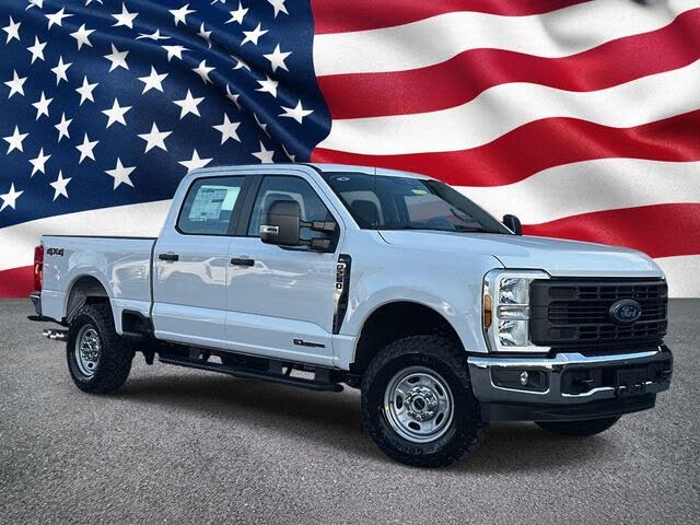 2026 Ford F-250 Super Duty XL Crew Cab 4WD