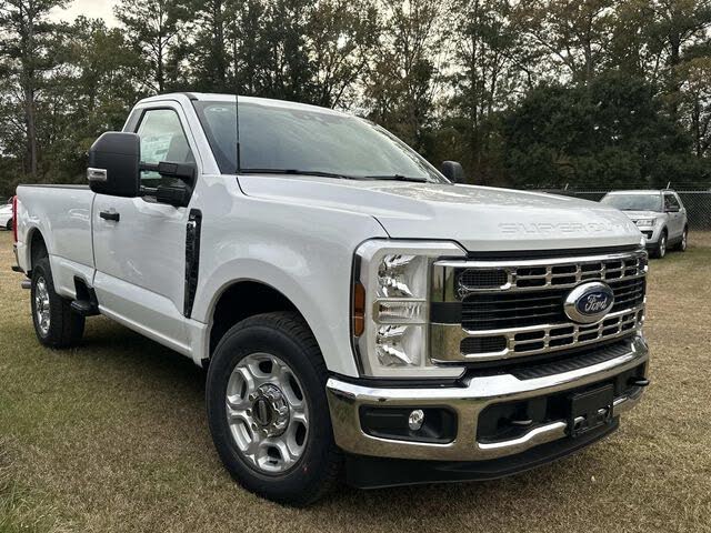 2026 Ford F-350 Super Duty XLT Regular Cab LB RWD
