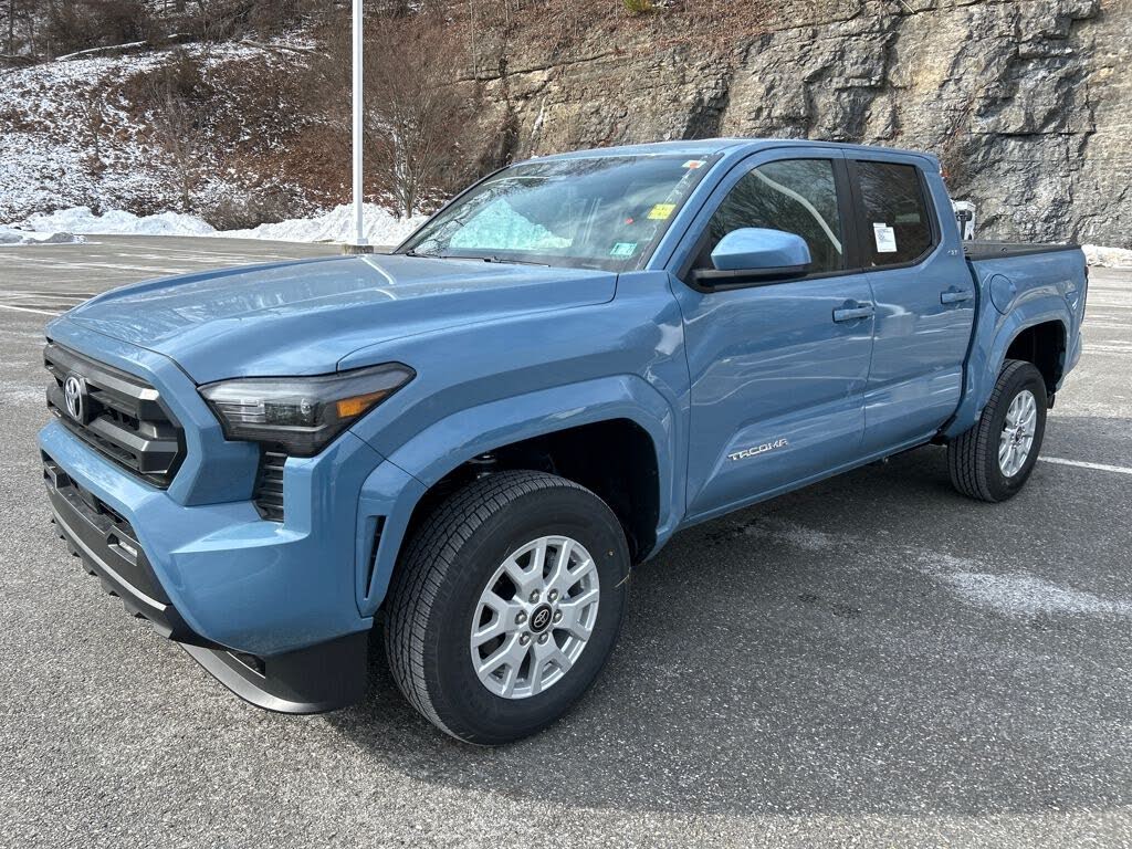 2026 Toyota Tacoma SR5 Double Cab 4WD