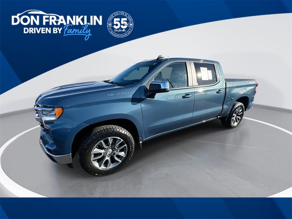 2024 Chevrolet Silverado 1500 LT Crew Cab 4WD