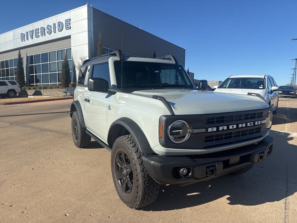 2024 Ford Bronco Black Diamond 2-Door 4WD