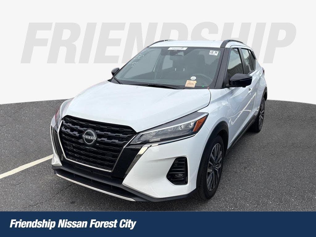 2024 Nissan Kicks SR FWD