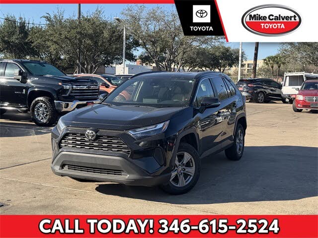 2024 Toyota RAV4 XLE FWD