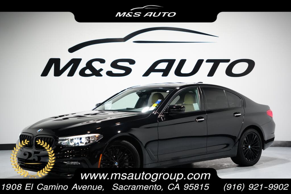 2018 BMW 5 Series 530i Sedan RWD