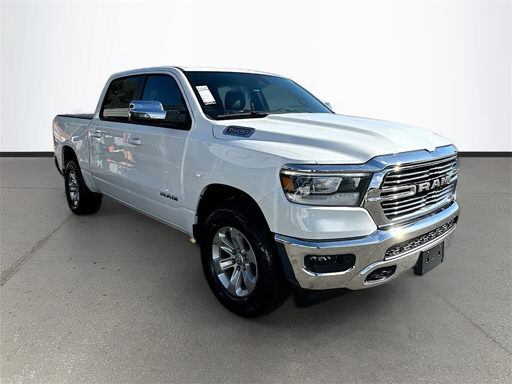 2024 RAM 1500 Laramie Crew Cab 4WD