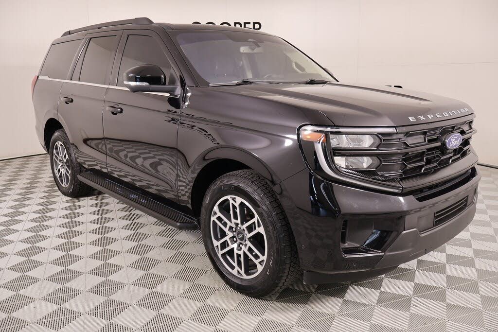2025 Ford Expedition Active 4WD