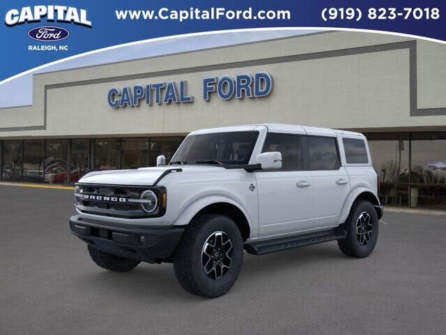 2025 Ford Bronco Outer Banks 4-Door 4WD