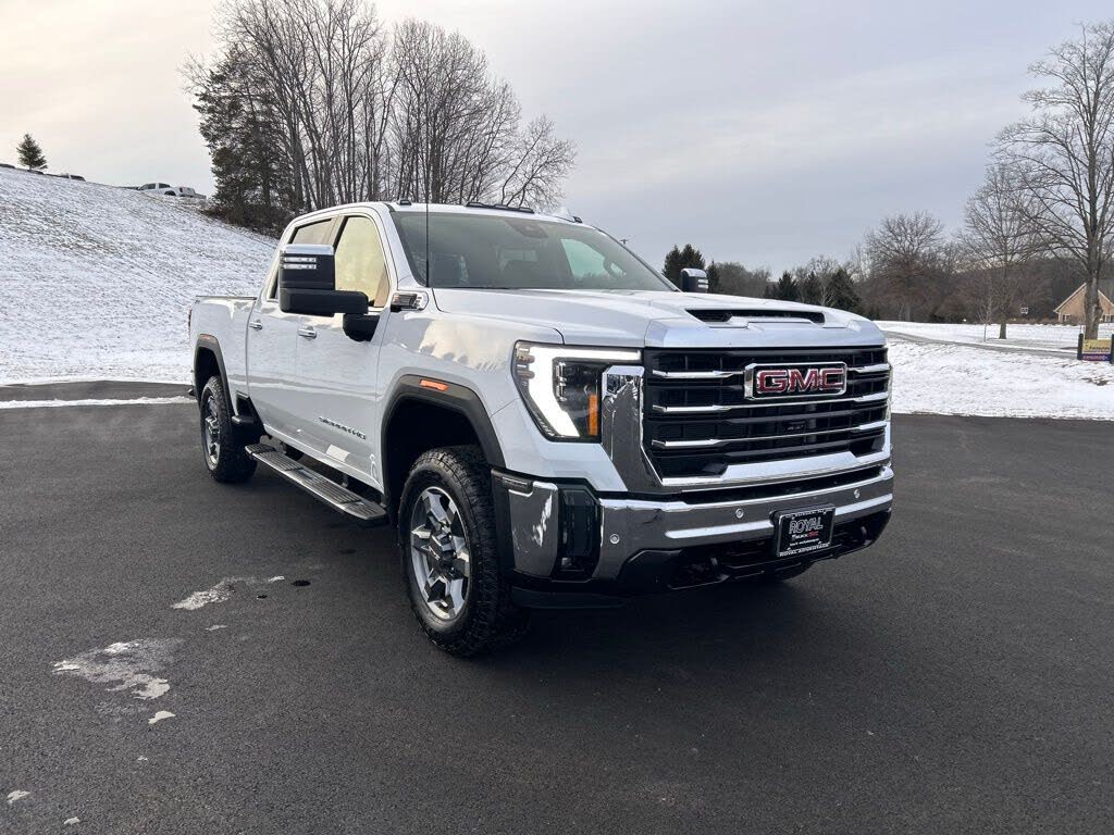 2025 GMC Sierra 2500HD SLT Crew Cab 4WD