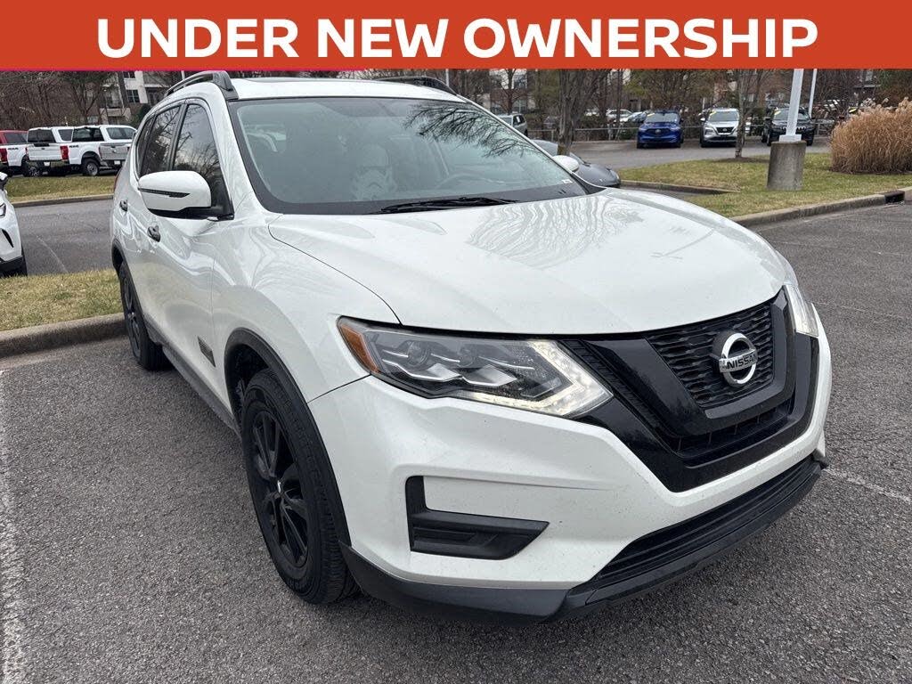 2017 Nissan Rogue SV FWD