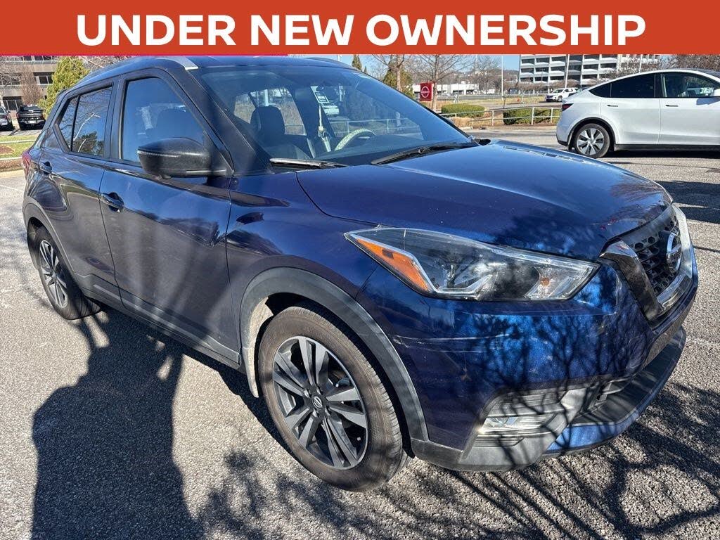 2019 Nissan Kicks SR FWD