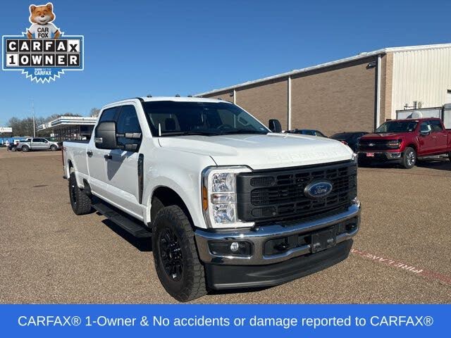 2024 Ford F-250 Super Duty XL Crew Cab 4WD