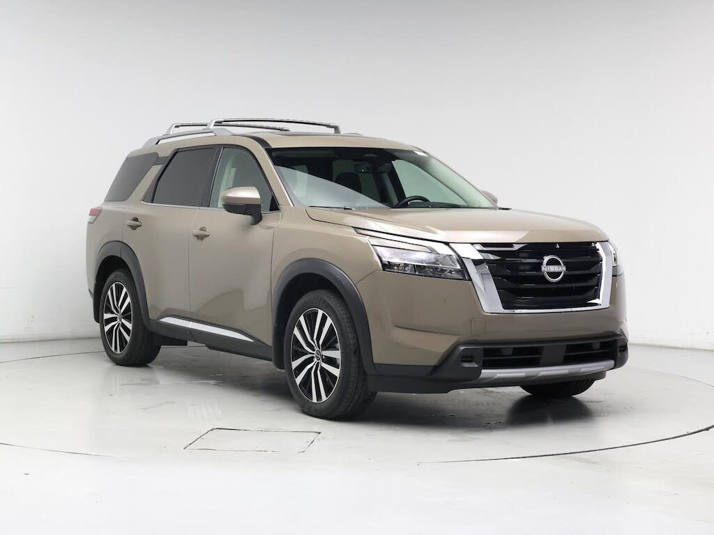 2024 Nissan Pathfinder Platinum FWD