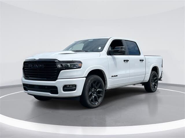 2026 RAM 1500 Laramie Crew Cab 4WD