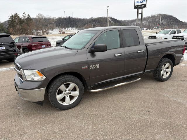 2015 RAM 1500 SLT Quad Cab 4WD