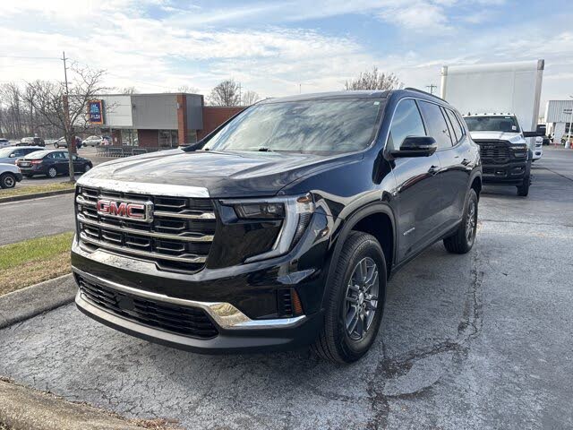 2025 GMC Acadia Elevation FWD