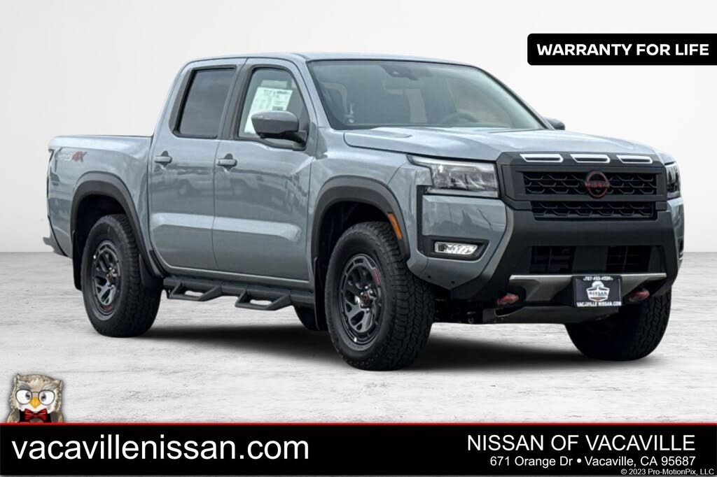 2026 Nissan Frontier PRO-4X Crew Cab 4WD