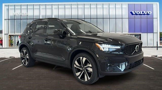 2026 Volvo XC40 B5 Ultra AWD