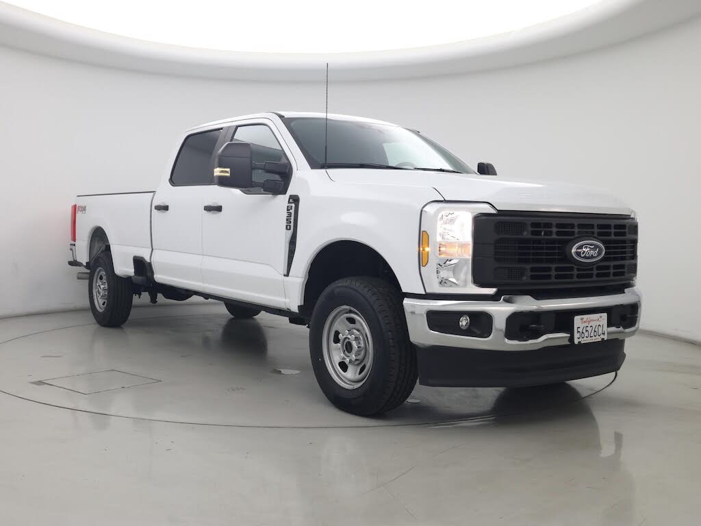 2024 Ford F-350 Super Duty XL Crew Cab 4WD