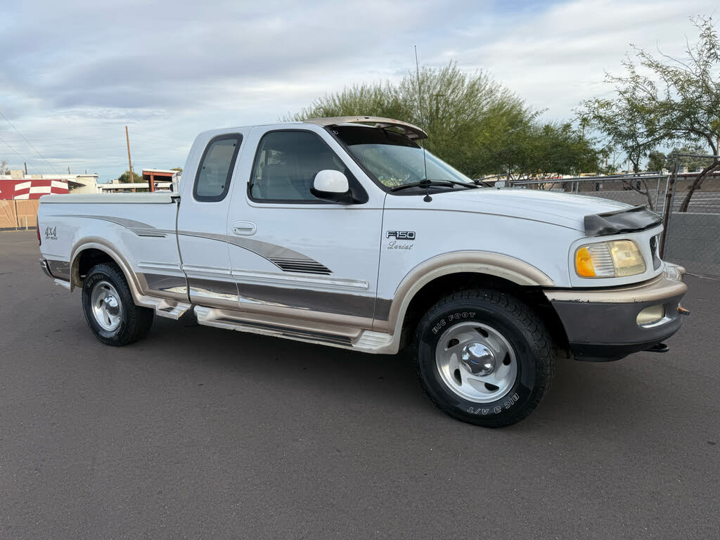 1997 Ford F-150 XL 4WD Extended Cab SB