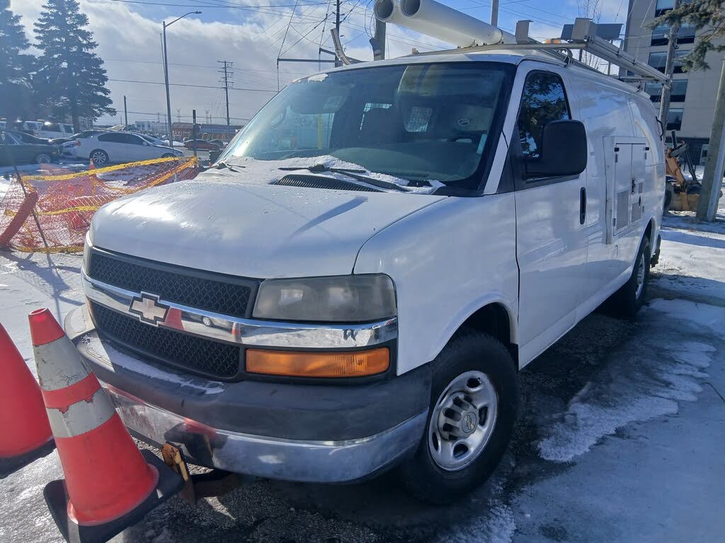 Chevrolet Express Cargo 3500 RWD 2009