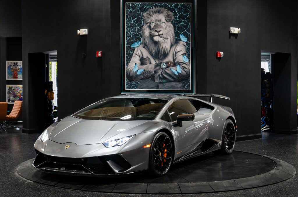 2019 Lamborghini Huracan LP 640-4 Performante Coupe AWD