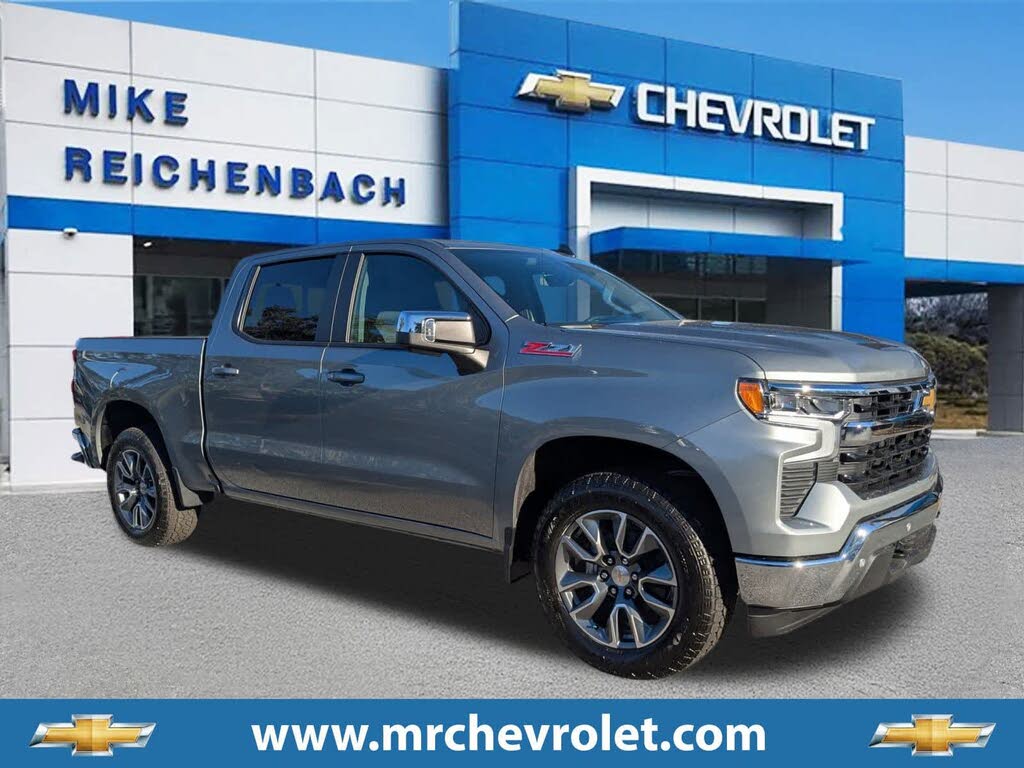 2026 Chevrolet Silverado 1500 LT Crew Cab 4WD