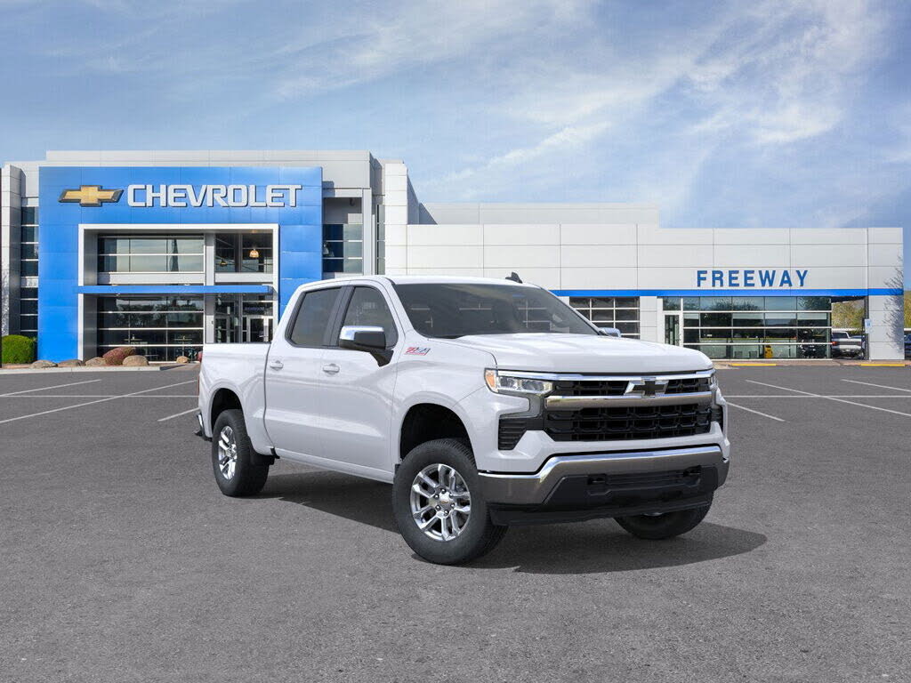 2026 Chevrolet Silverado 1500 LT Crew Cab 4WD