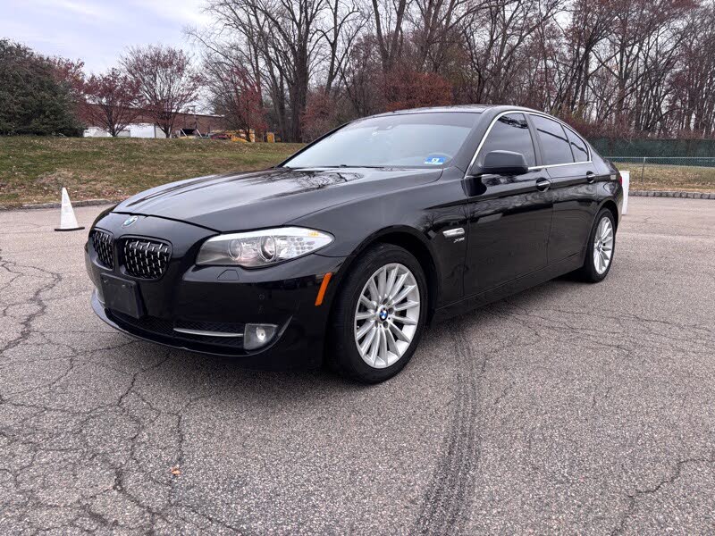 2012 BMW 5 Series 535i xDrive Sedan AWD