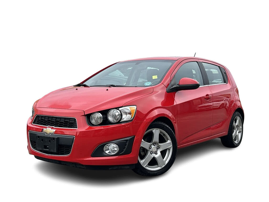 2016 Chevrolet Sonic LT Hatchback FWD