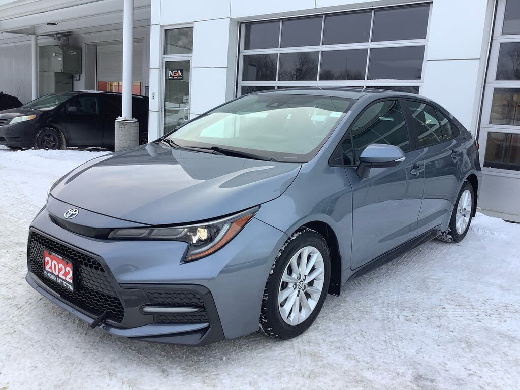 2022 Toyota Corolla SE FWD