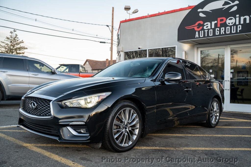 2018 INFINITI Q50 3.0t Luxe AWD