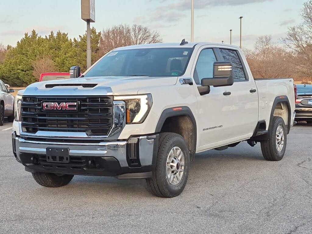2026 GMC Sierra 2500HD Pro Crew Cab 4WD