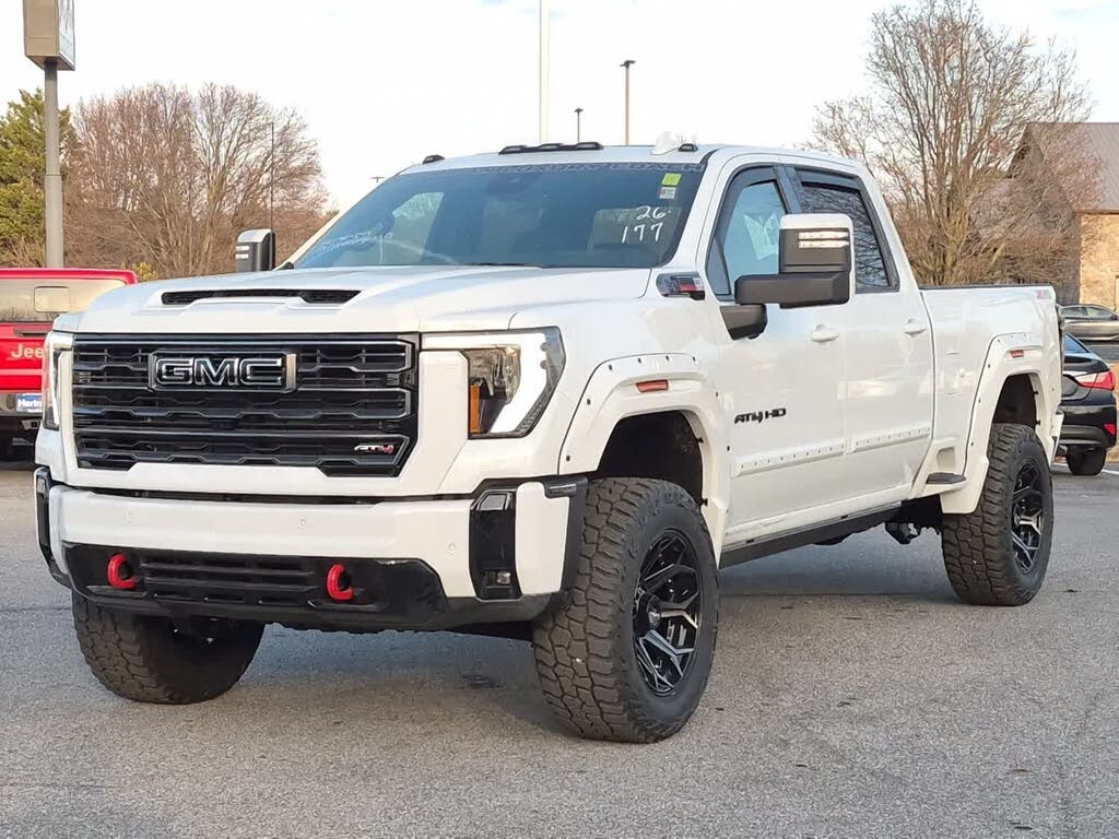 2026 GMC Sierra 2500HD AT4 Crew Cab 4WD