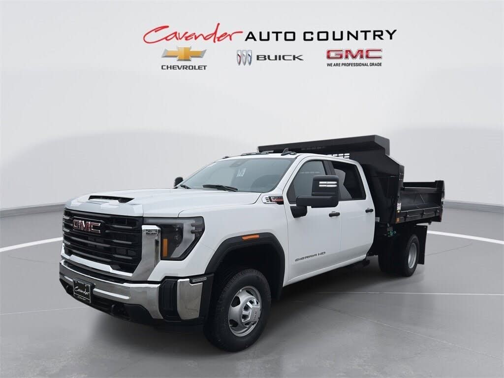 2025 GMC Sierra 3500HD Chassis Pro Crew Cab 4WD