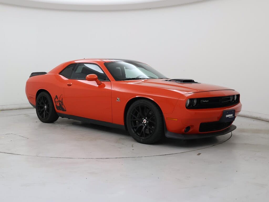 2017 Dodge Challenger 392 Hemi Scat Pack Shaker RWD