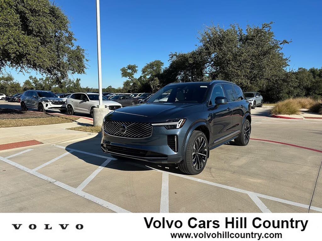 2026 Volvo XC90 B6 Plus 7-Passenger AWD