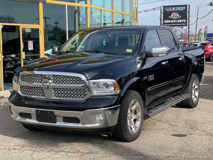 2014 RAM 1500 Laramie Crew Cab 4WD
