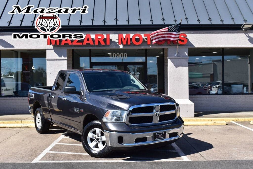 2017 RAM 1500 SLT Quad Cab 4WD