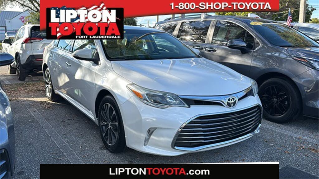 2016 Toyota Avalon XLE