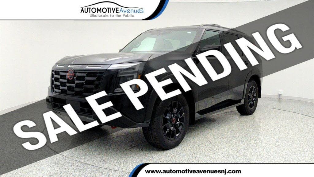 2025 Nissan Armada PRO-4X 4WD