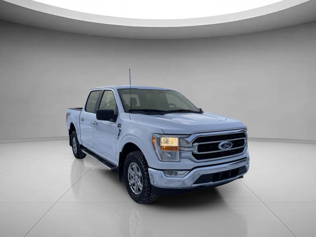 Ford F-150 XLT SuperCrew 4WD 2023