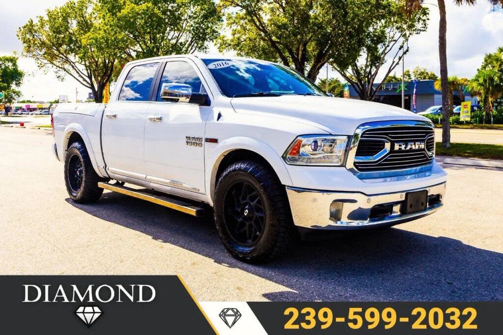 2016 RAM 1500 Laramie Limited Crew Cab 4WD