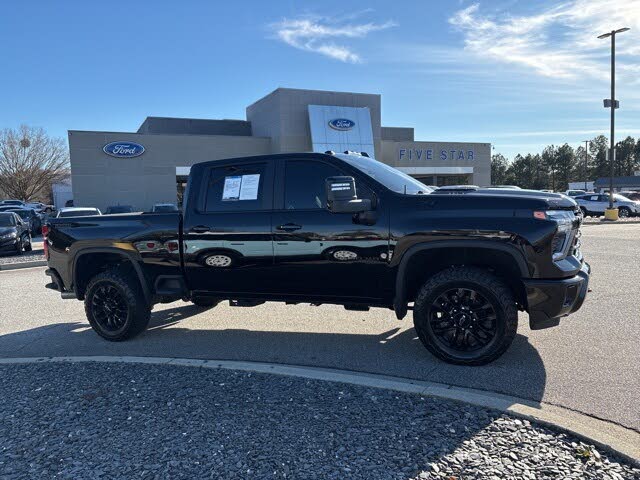 2025 Chevrolet Silverado 2500HD LT Crew Cab 4WD