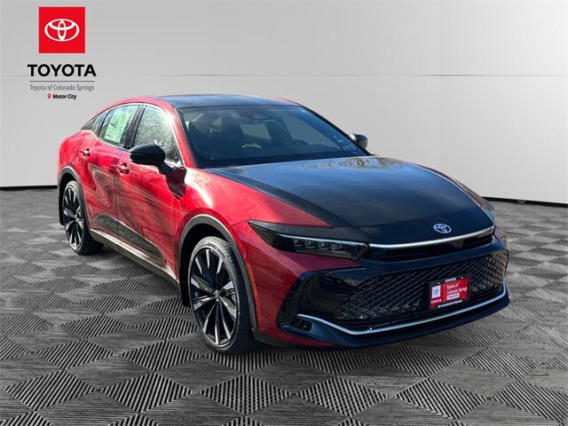 2026 Toyota Crown Platinum AWD