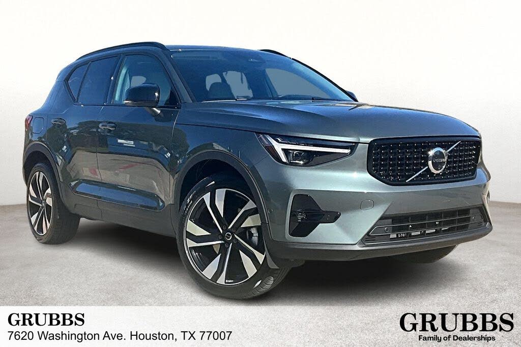 2026 Volvo XC40 B5 Ultra AWD